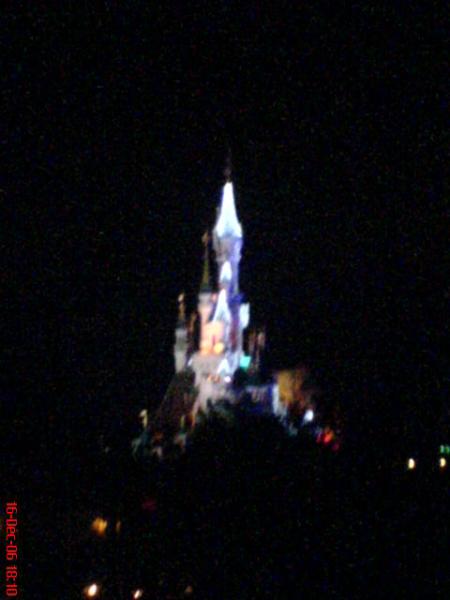 Le chateau de la belle au bois qui dors lol